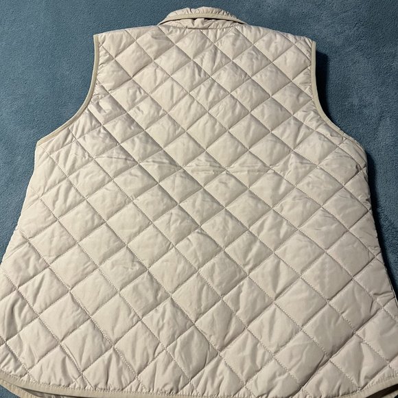 Old Navy XL Cream  Light Weight Puffer Vest - Picture 3 of 3
